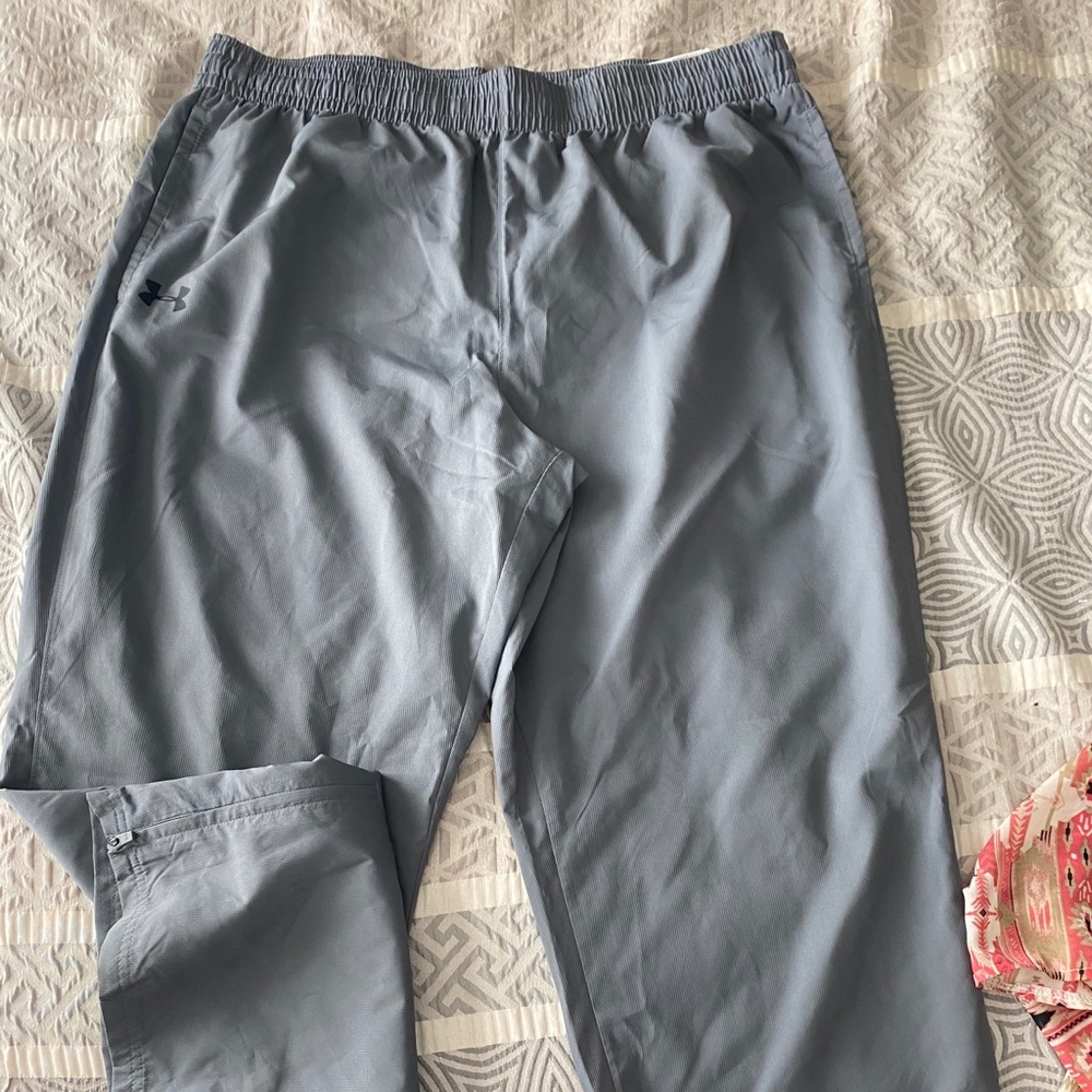 Under armor pants